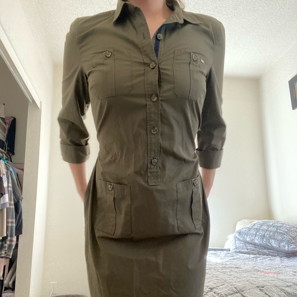 Tommy Hilfiger olive green button-up dress 🫒❤️